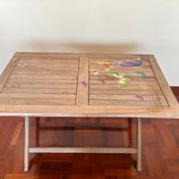 Tavolo in legno dipinto a mano