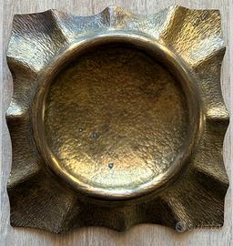 Posacenere / Svuota tasche in Ottone Martellato