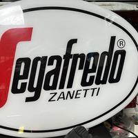 Insegna luminosa segafredo zanetti