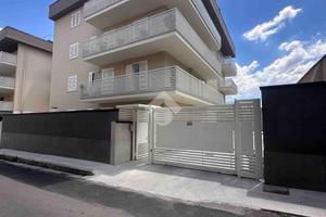 4 LOCALI A FRATTAMINORE