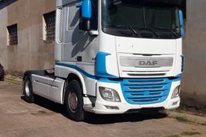 trattore stradale DAF xf 106 510 cv