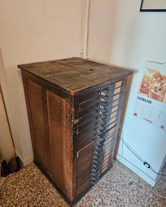 Cassettiera Tipografia
