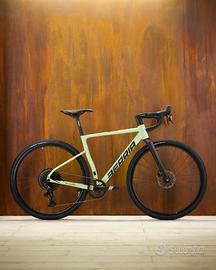 Bici gravel in alluminio Berria Allroad adv verde