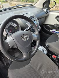 Toyota aygo 2011