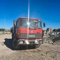 Camion iveco 190 26