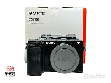 Sony Alpha A6100 (GARANZIA 2 ANNI)