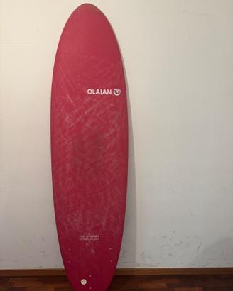 Tavola surf Olaian soft 500 7’ con leash e 3 pinne