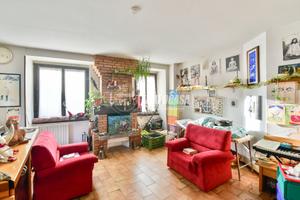 TRILOCALE A ERBA IN BUONE CONDIZIONI!!