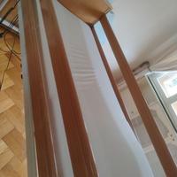 letto con comando elettrico con sponde