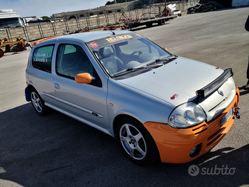 Auto da rally Clio 1.6S