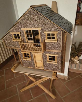 Casina arredata per bambine o bambini 