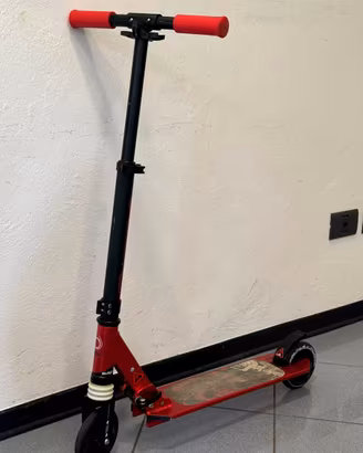 Monopattino Oxelo Decathlon pieghevole
