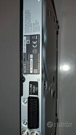 SONY CD/DVD player SVP-SR 100