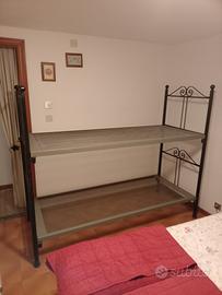 Letto a castello in ferro