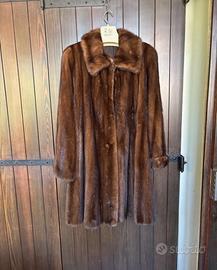 Pelliccia intera di puro visone