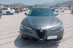 Alfa Romeo Stelvio 2.2 Turbodiesel 210 cv AT8 Q4