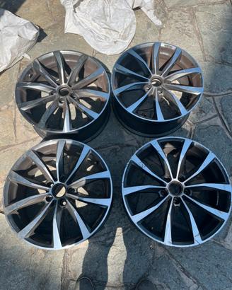 Set 4 cerchi in lega 18 pollici MAK wolf