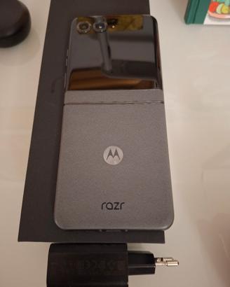 Motorola Razr 50