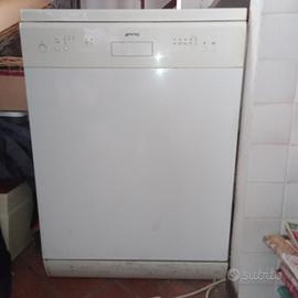 lavastoviglie SMEG LVS1251 B usata