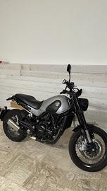 Benelli Leoncino 500