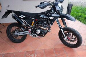 Fantic motard 125 anno 2023