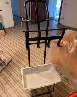 Supporto porta briglie