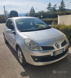 Renault Clio 3serie CONFORT  1.5 dCi  85 CV