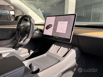 Tesla Long Range Dual Motor AWD PARI AL