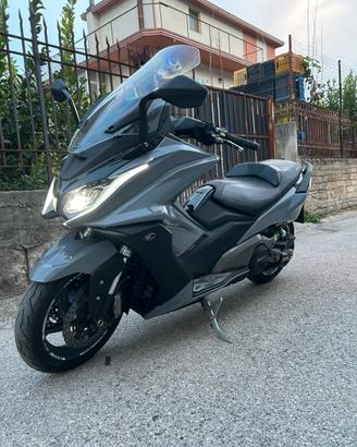 Kymko ak550