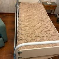 Letto degenza + materasso + materasso antidecubit