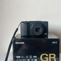 Ricoh GR II - fotocamera compatta