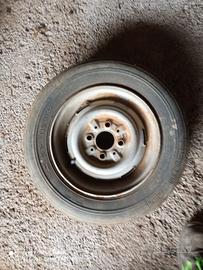 Cerchi e gomme fiat 126 personal