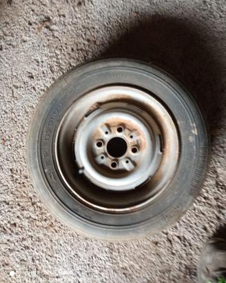 Cerchi e gomme fiat 126 personal