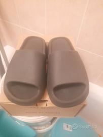 yeezy slide