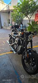 harley devidson XL1200 roadster 