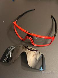 Oakley sutro lite