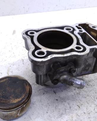 HONDA TRANSALP XL V 650 CILINDRO ANTERIORE E PISTO