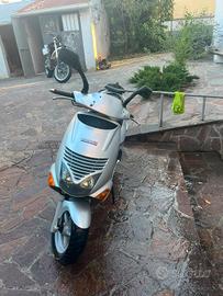 Scooter Leonardo 150 cc