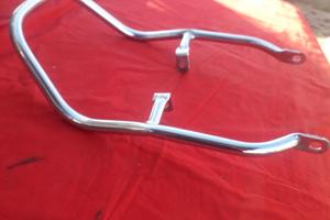 BENELLI  MOTOBI  125-250 2C  Maniglione posteriore