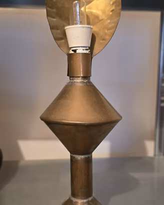 Lampada in ottone, pezzo unico
