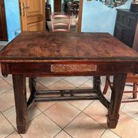 Tavolo rustico in legno