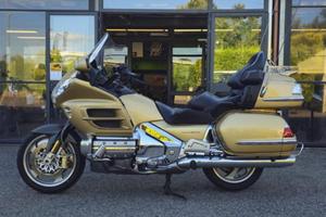 HONDA GL 1800 GOLD WING