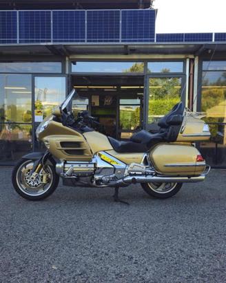 HONDA GL 1800 GOLD WING