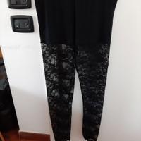 pantaloncini di pizzo e la sua mutandine coprente.