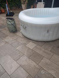 piscina spa idromassaggio gonfiabile