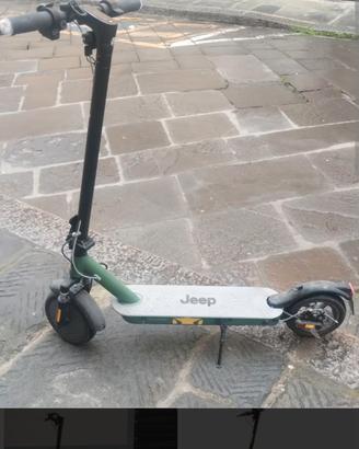 monopattino 