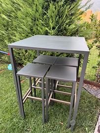 Tavolo da esterno