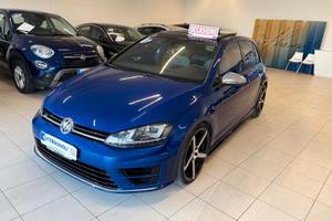 Volkswagen Golf R 2.0 TSI 300 CV DSG 4motion 5p.