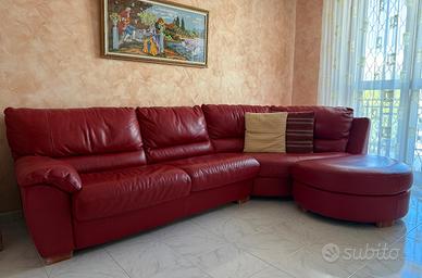 divano in vera pelle rosso scuro/bordò 