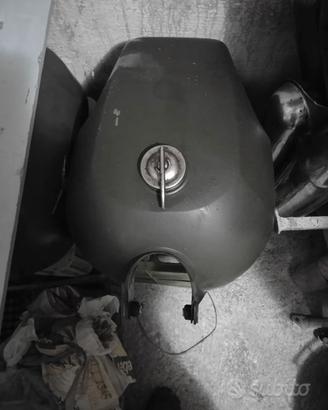 Serbatoio con tappo per Moto Guzzi Nuovo Falcone